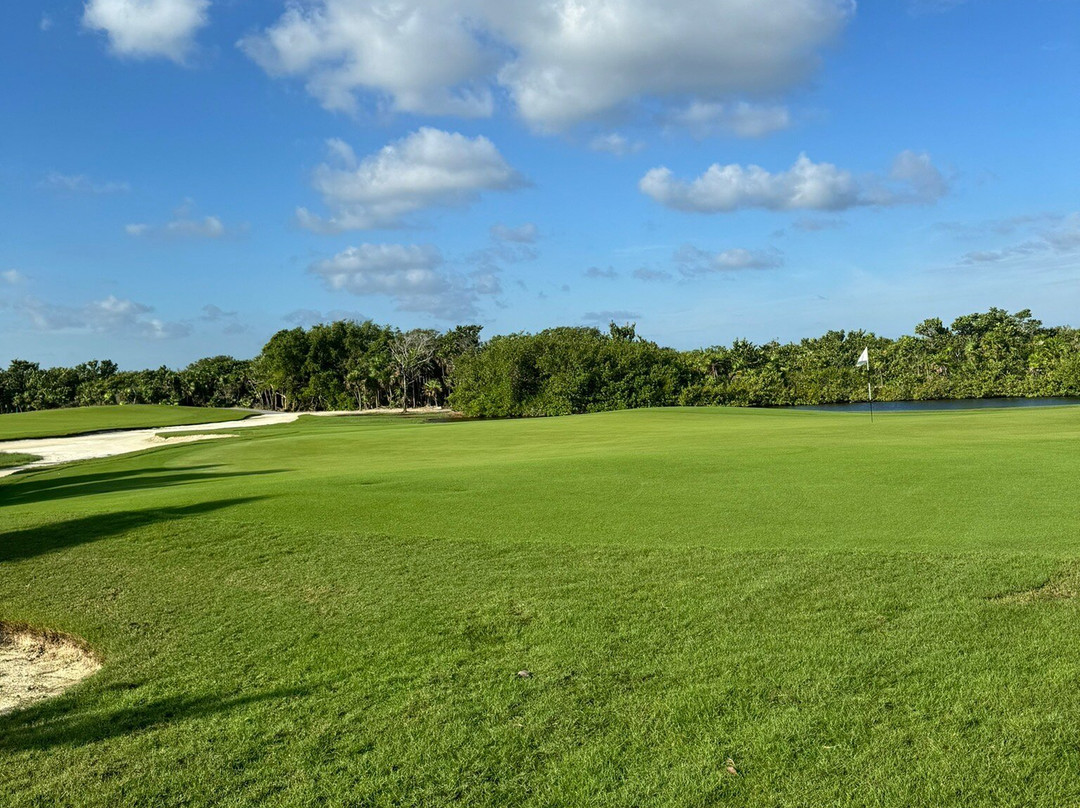 Playa Mujeres Golf Club-Punta Sam必去景点