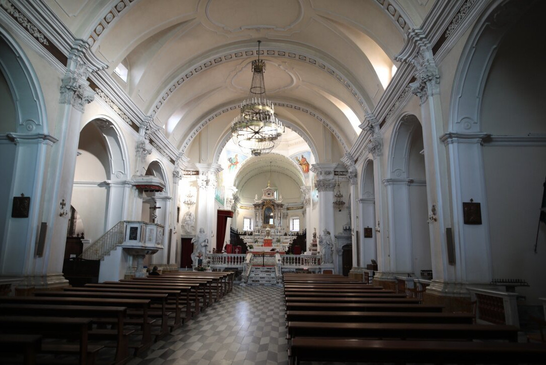 Basilica di Santa Maria della Neve-Cuglieri必去景点
