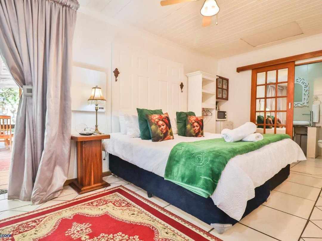 Snooze-A-Lot Guest House
