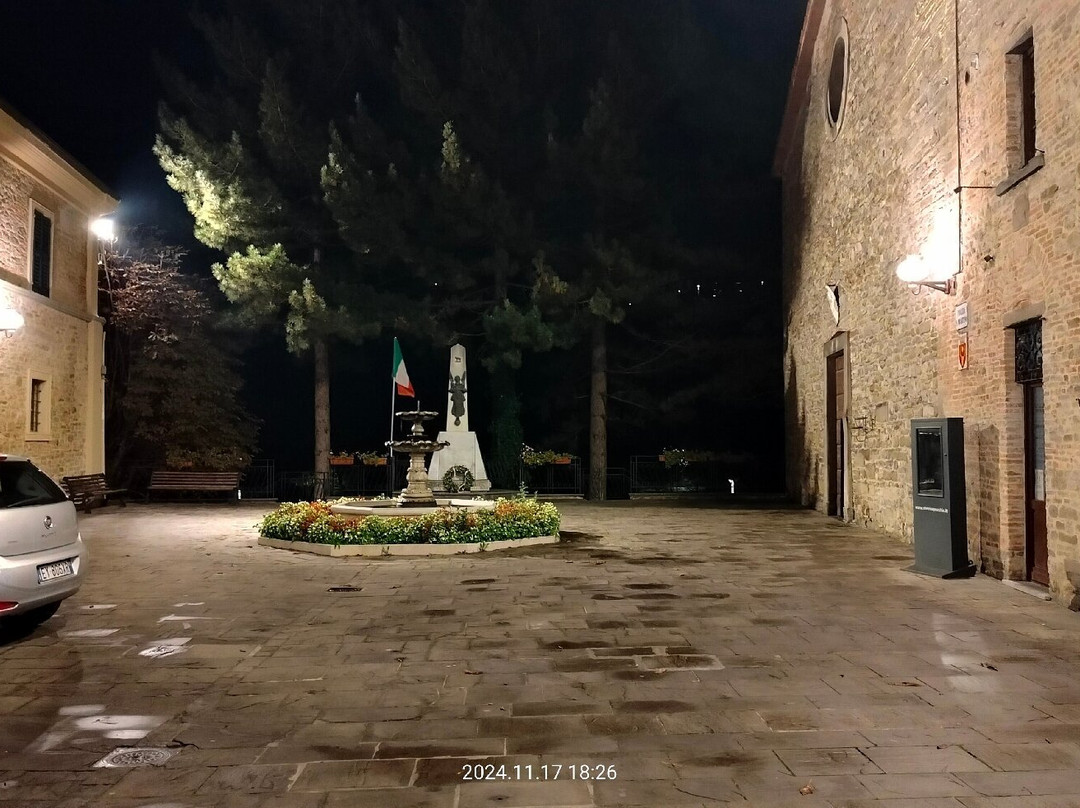 Santuario Del SS Sacramento-Apecchio必去景点