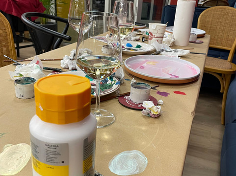 Kubi Kuq Piramida-地拉那必去景点