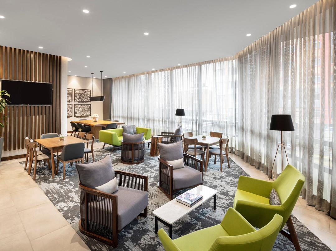 Hyatt Place Bogota / Convention Center主图