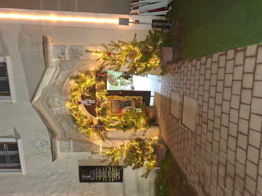 Schloss burgau-Burgau必去景点