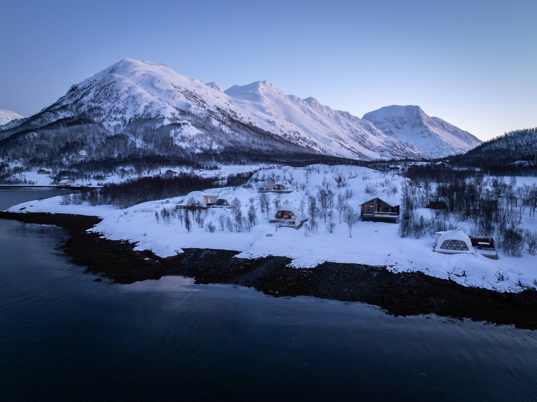 Isbreen The Glacier主图