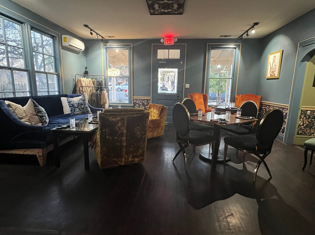 Traveler Collections主图