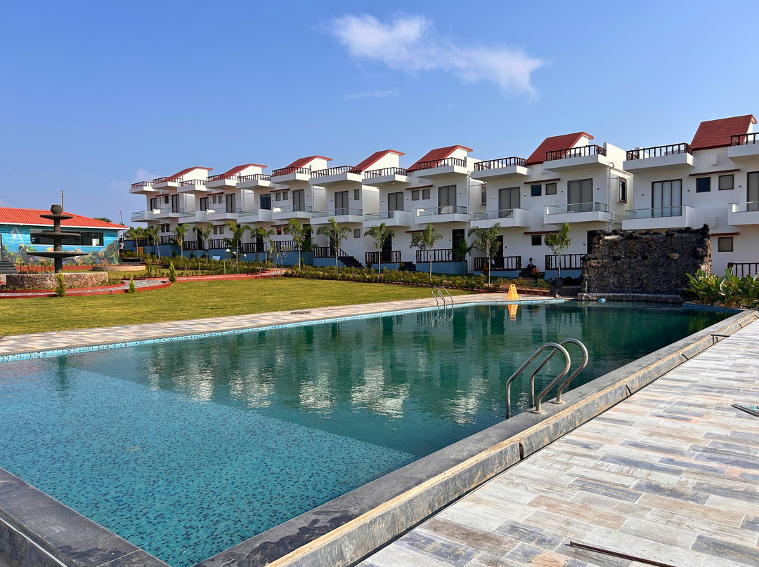 Baywatch Resort, Bhogave Beach