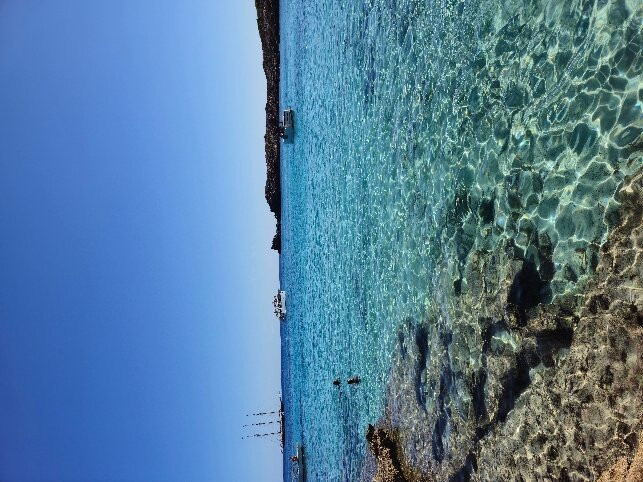 Cala Molto´-卡普德佩拉必去景点