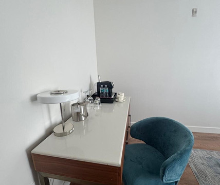 Hotel Breakwater South Beach主图