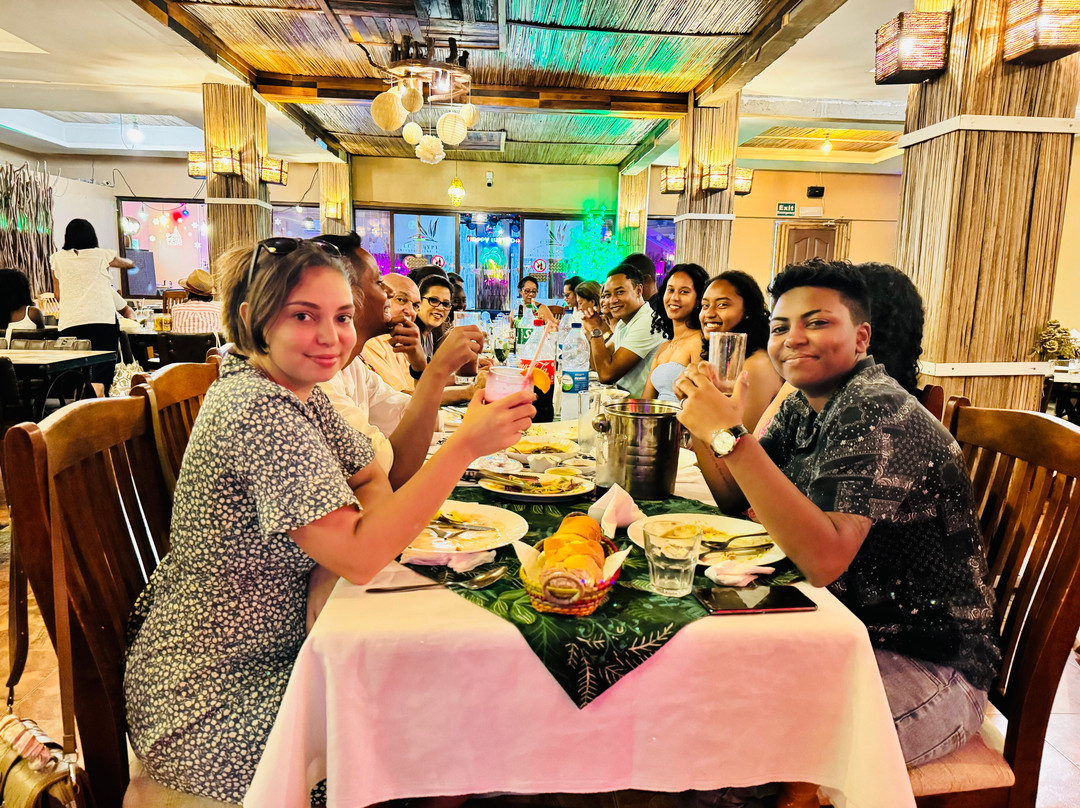 里维耶尔迪朗帕餐馆和美食-Le Callyptus Family Restaurant