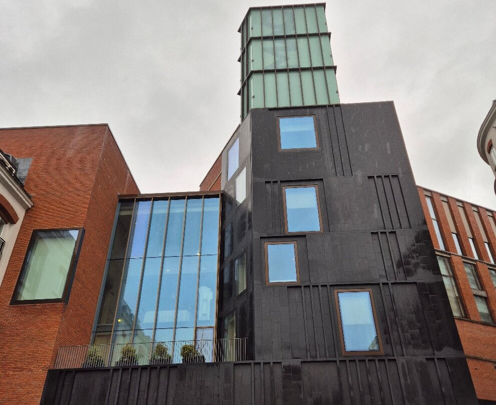 Saint Anne's Square-贝尔法斯特必去景点