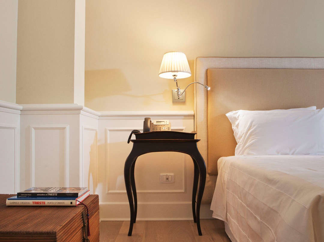 Hotel Riviera & Maximilian's主图