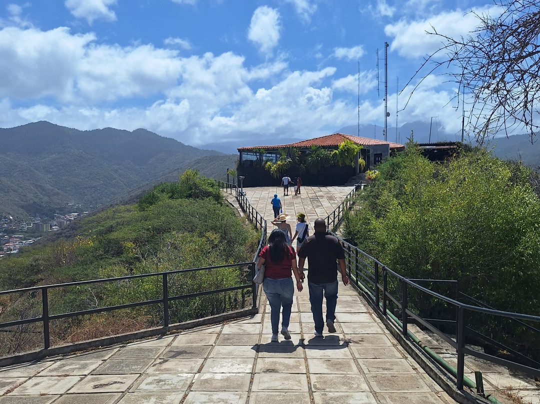 Fortin Solano-Puerto Cabello必去景点