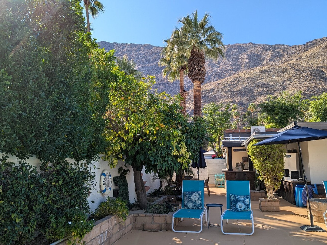 老农庄旅社主图