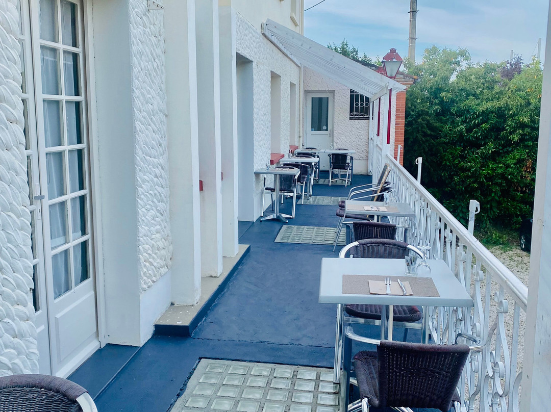 拉玛日斯特尔客栈主图