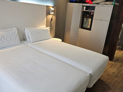 圣贝尔纳小宫酒店主图