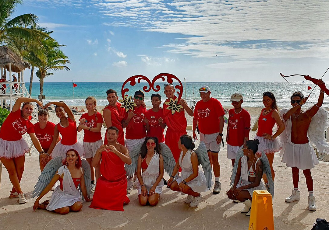 加泰罗尼亚普利维马洛玛全包酒店主图