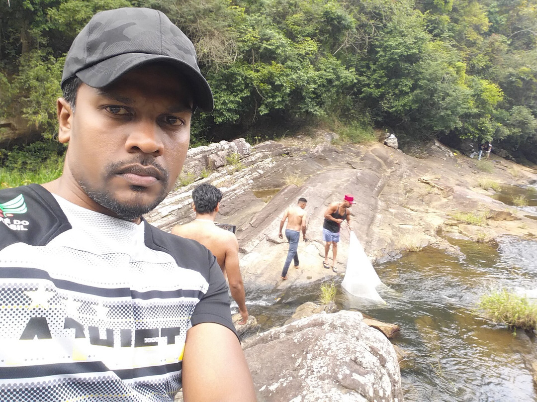 Dinu Adventure Trekking景点图片