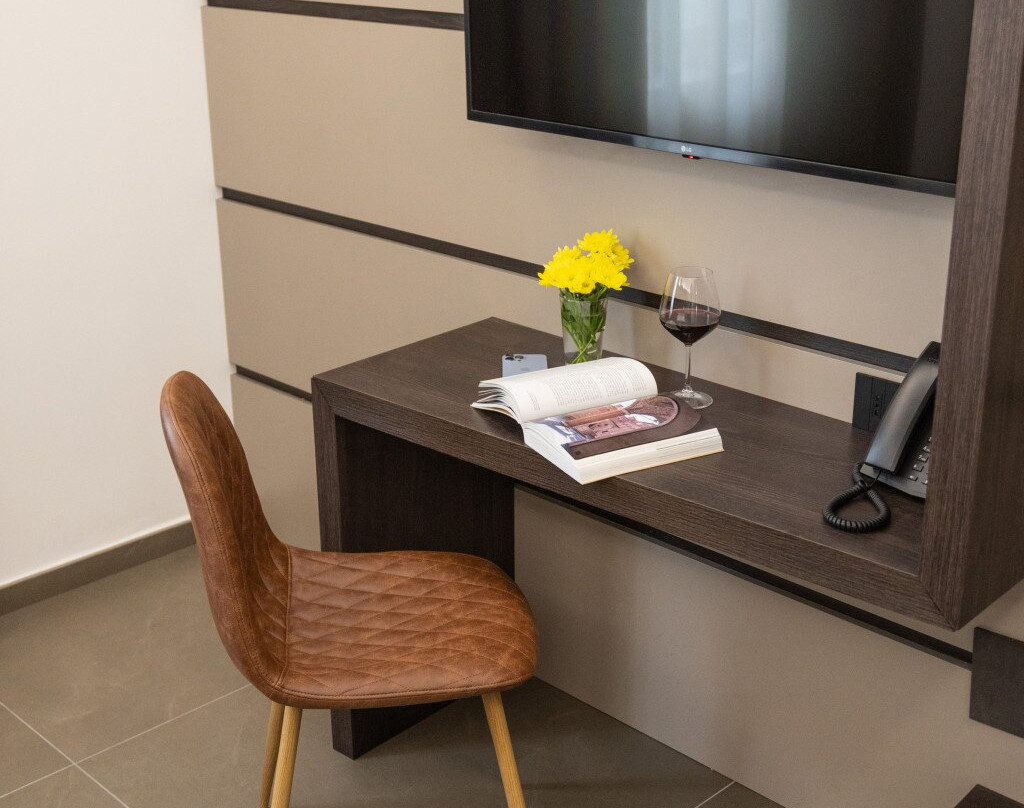 都耶庞蒂皇宫酒店主图