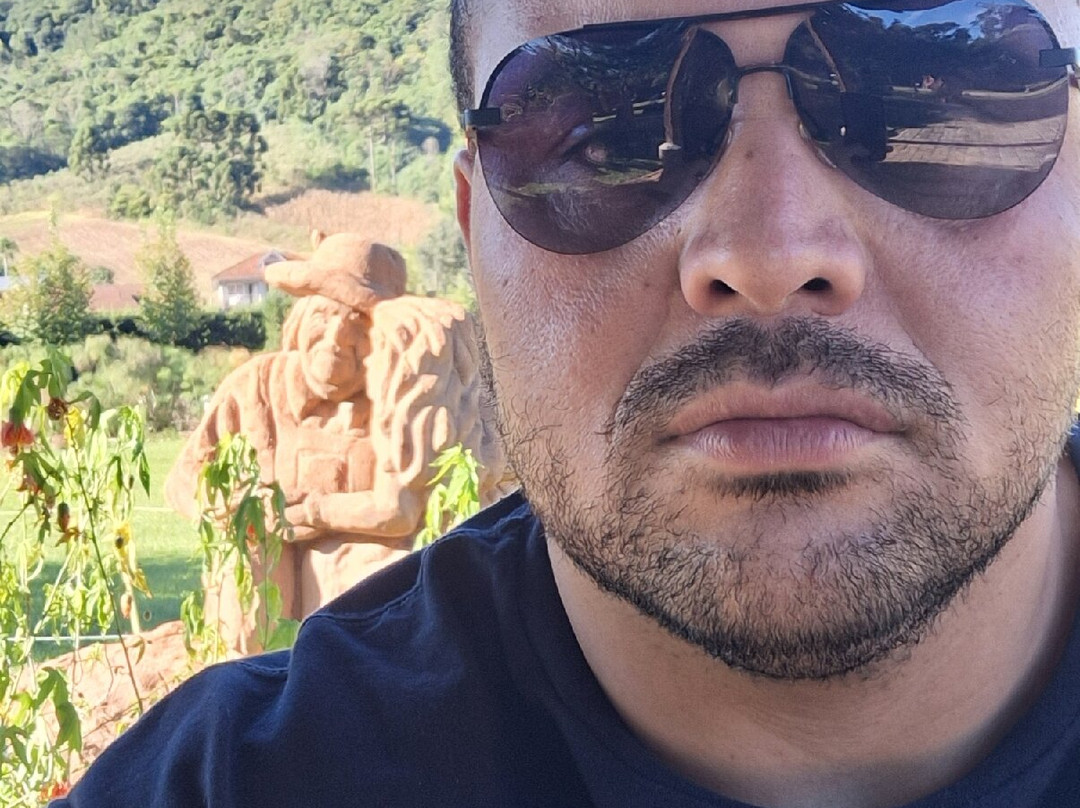 Esculturas Parque Pedras Do Silêncio景点图片