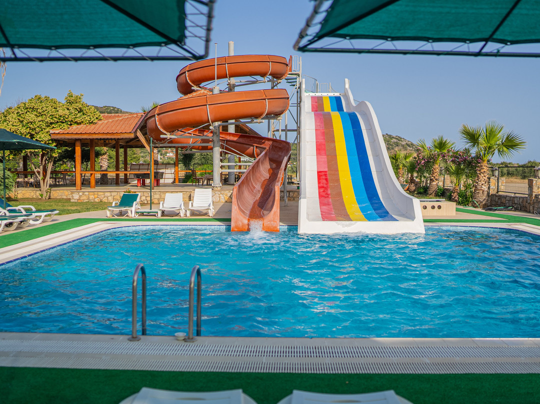 Adaburnu Golmar Beach Hotel主图