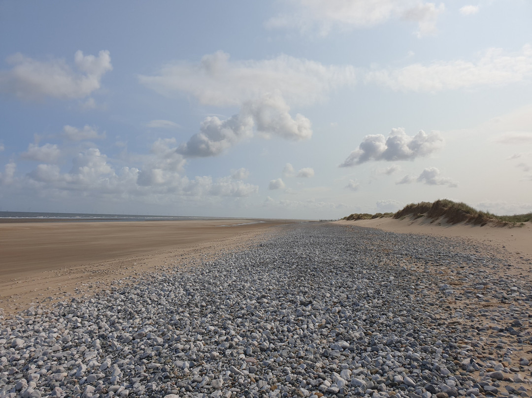 Gronant Beach景点图片