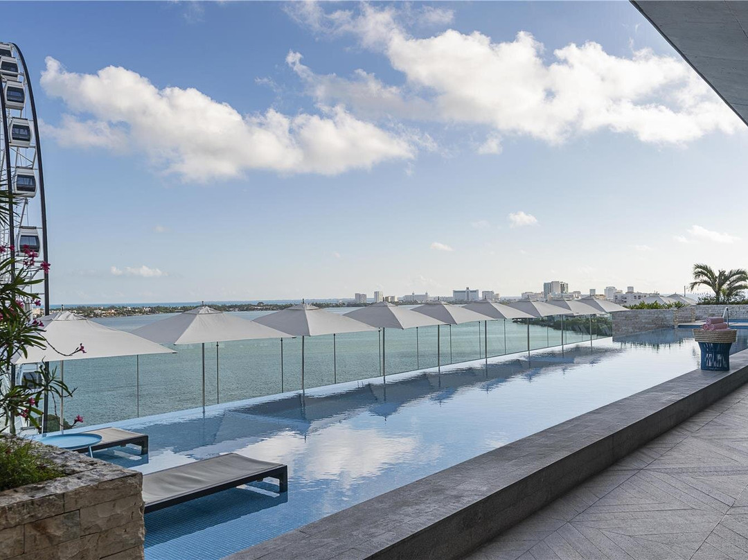 Canopy by Hilton Cancun La Isla