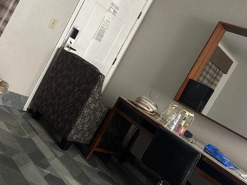 卡温顿品质套房酒店主图