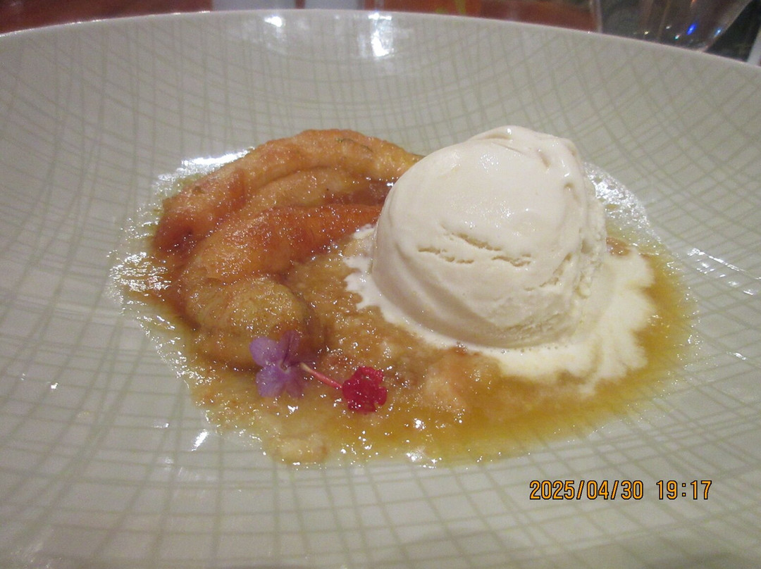 Kweyol Beach Cafe主图