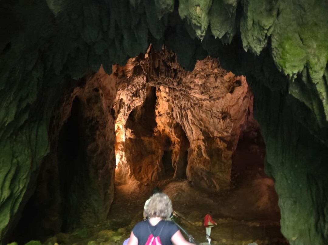Grabovaca Cave Park-Perusic必去景点