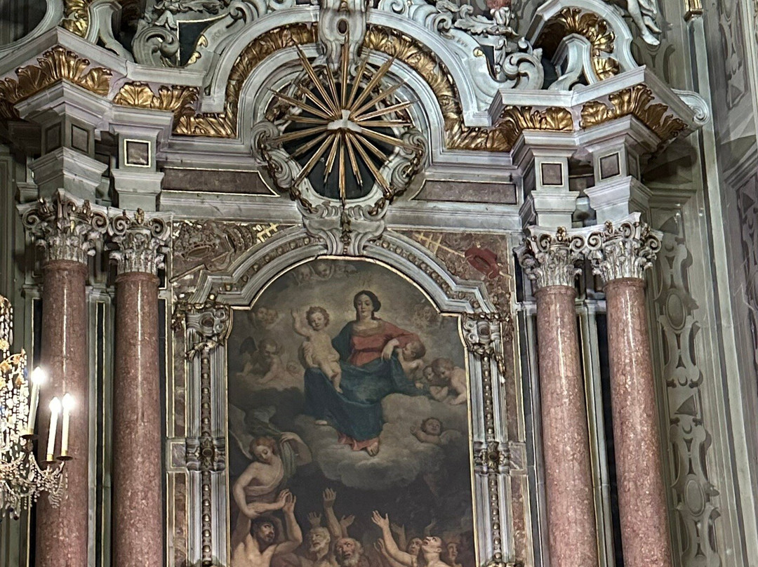 Basilica San Biagio-菲纳莱利古雷必去景点