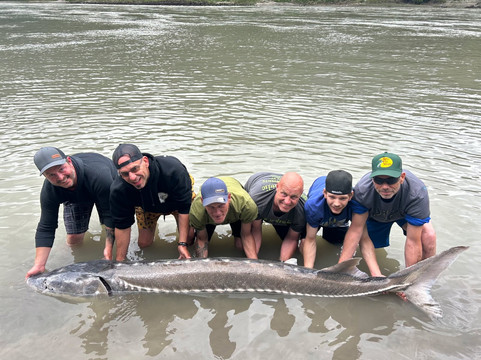 Hooked Up Sturgeon Fishing Adventures-奇利瓦克必去景点