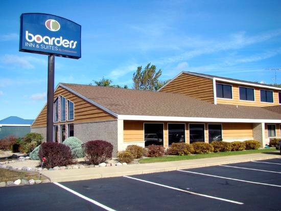 Neshkoro酒店住宿-Boarders Inn & Suites by Cobblestone Hotels - Wautoma