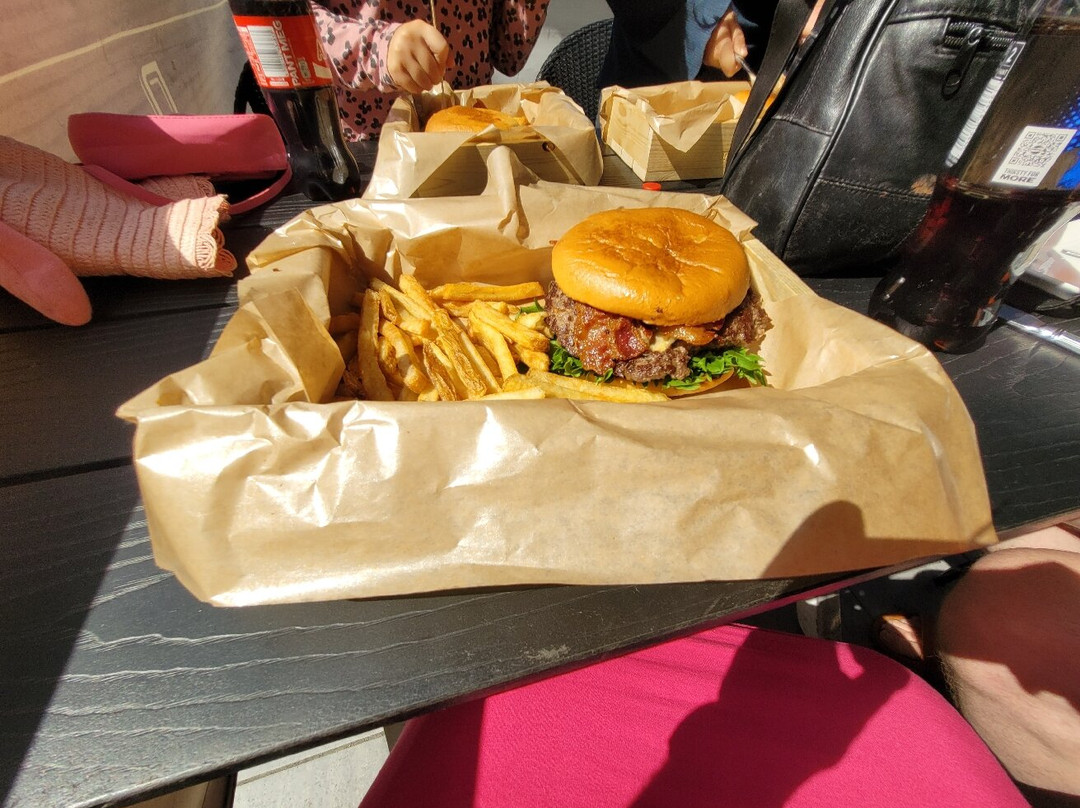 Burger Og Brus