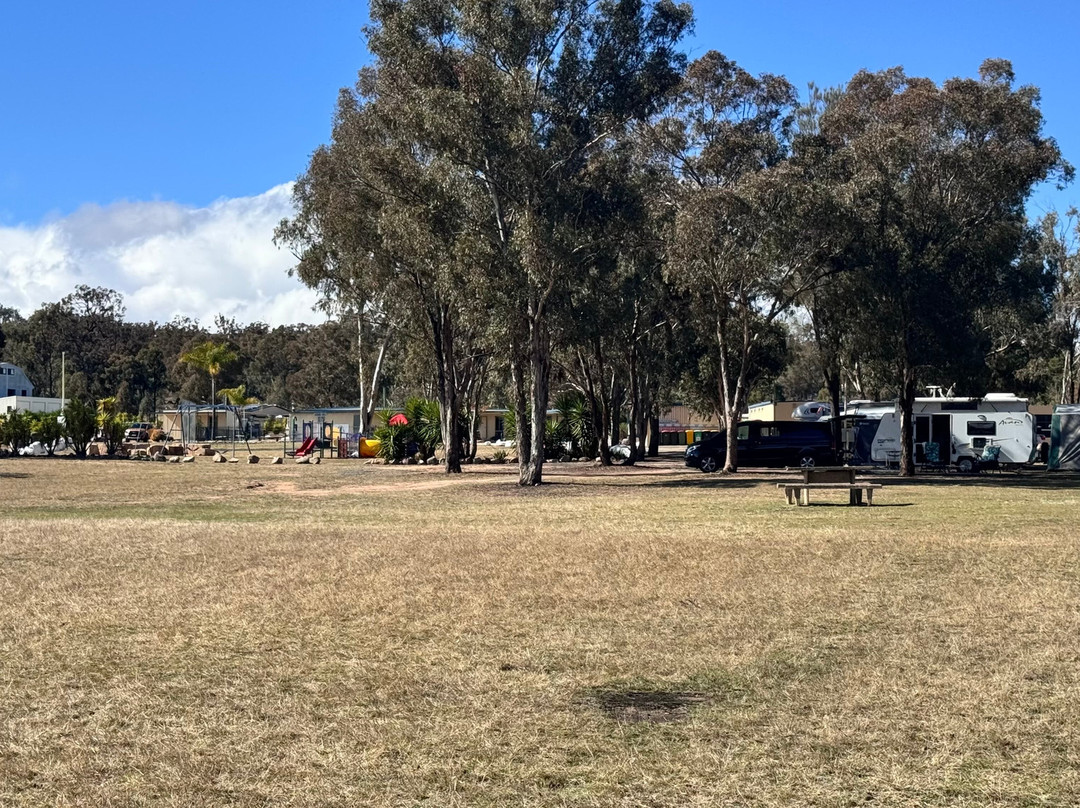 Leslie Dam-Warwick必去景点