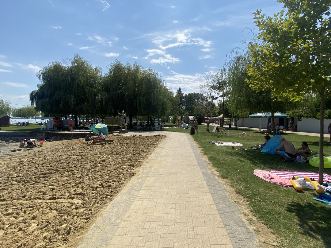 Municipal Beach-凯斯特海伊必去景点