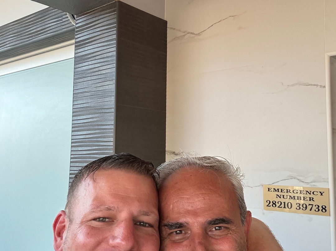 帕拉迪策酒店主图