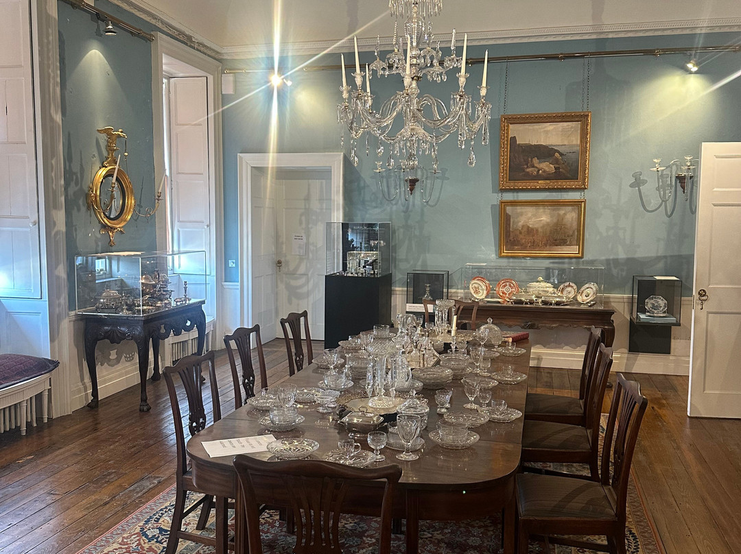 Waterford Treasures: Bishop's Palace-沃特福德必去景点