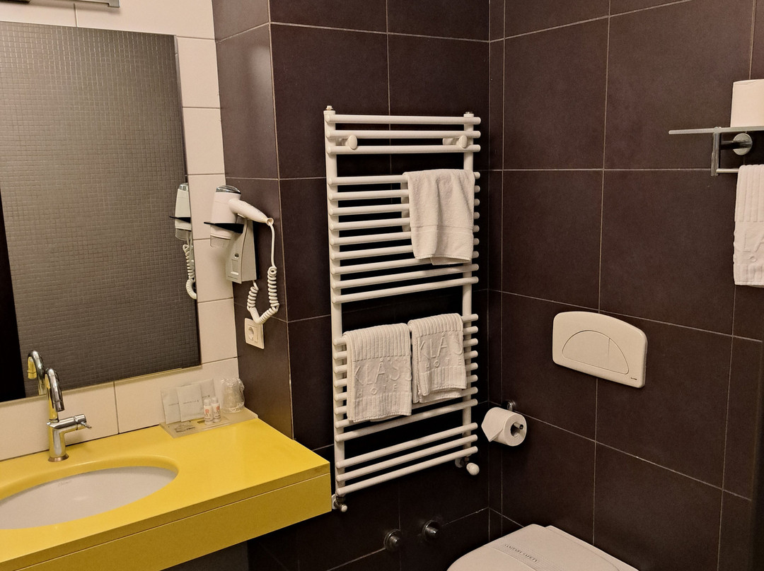 克拉斯酒店主图