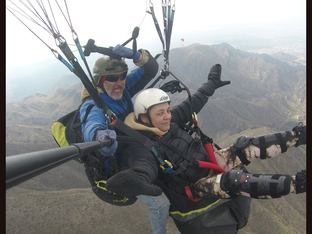 SkyTour Paragliding-门多萨必去景点
