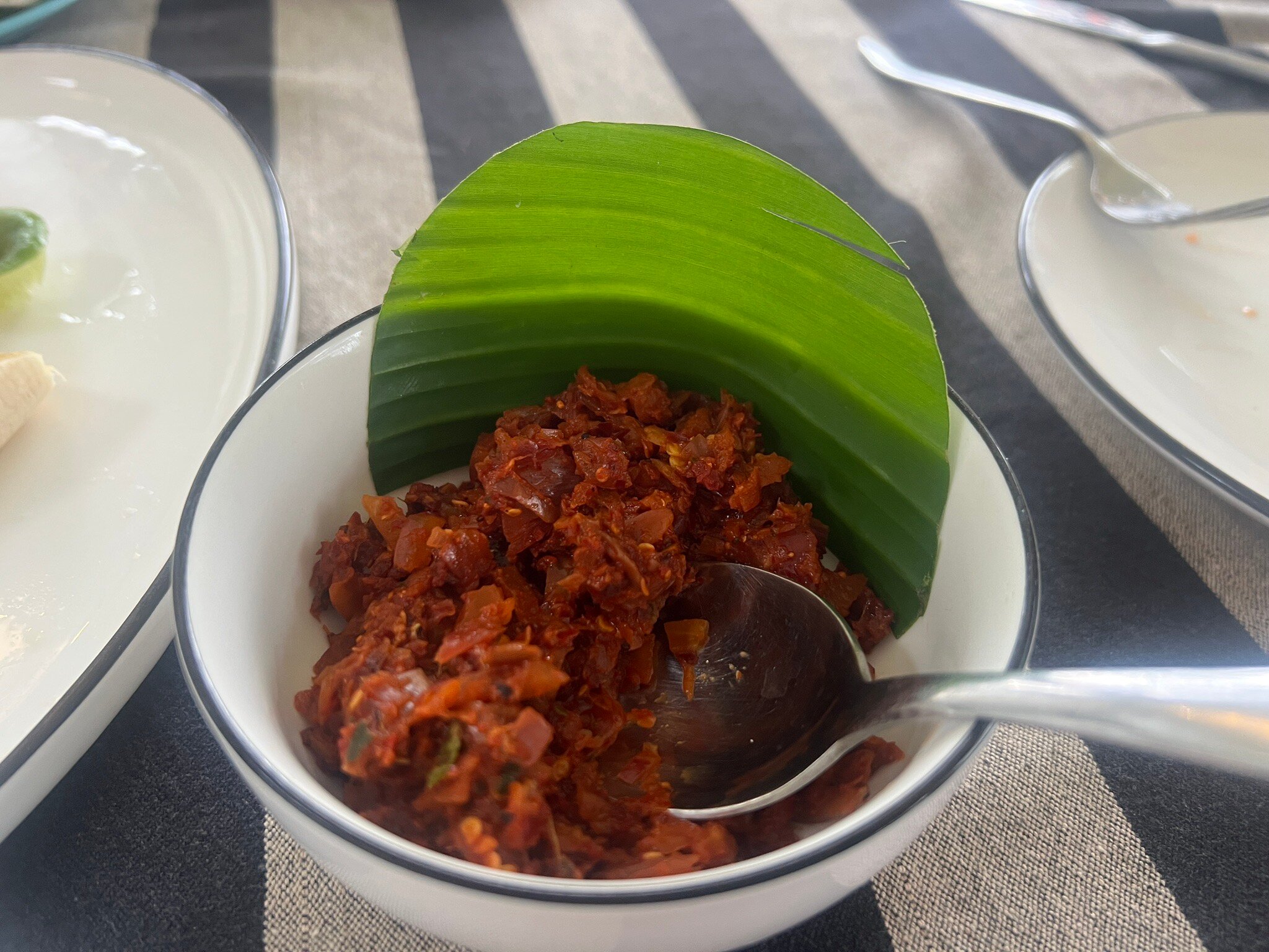 Ashburnham Estate-官方