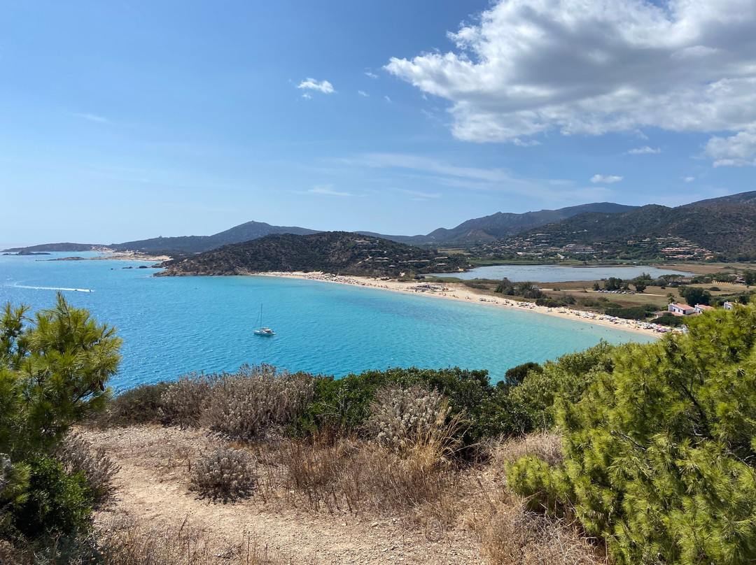 Spiaggia di Monte Cogoni-Chia必去景点
