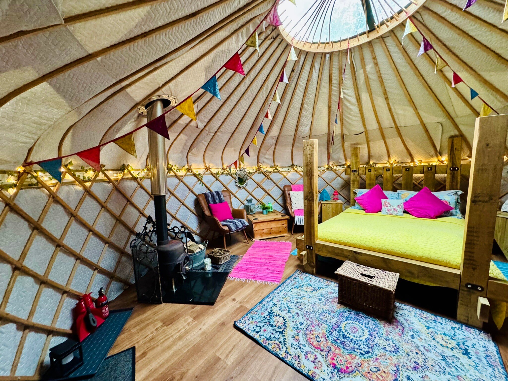 The Secret Yurts-官方
