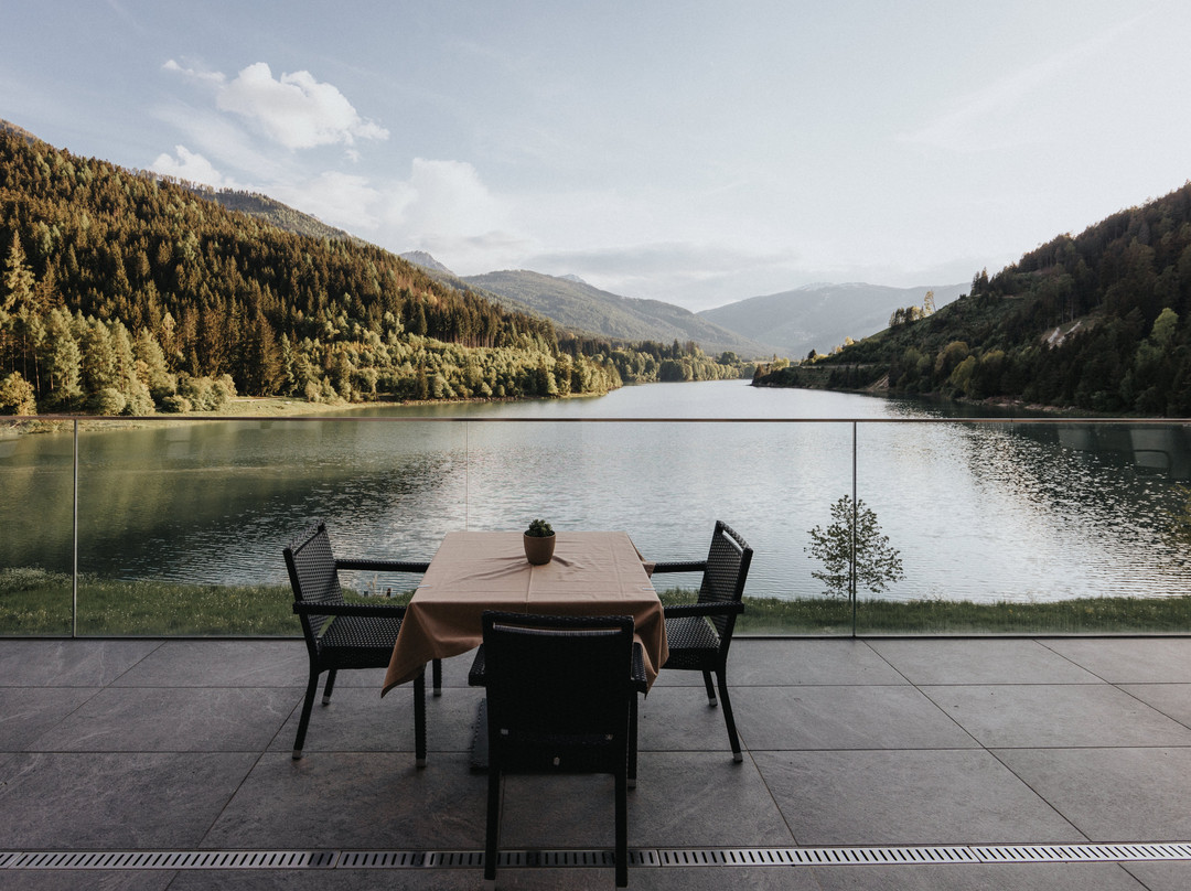 希霍夫酒店主图