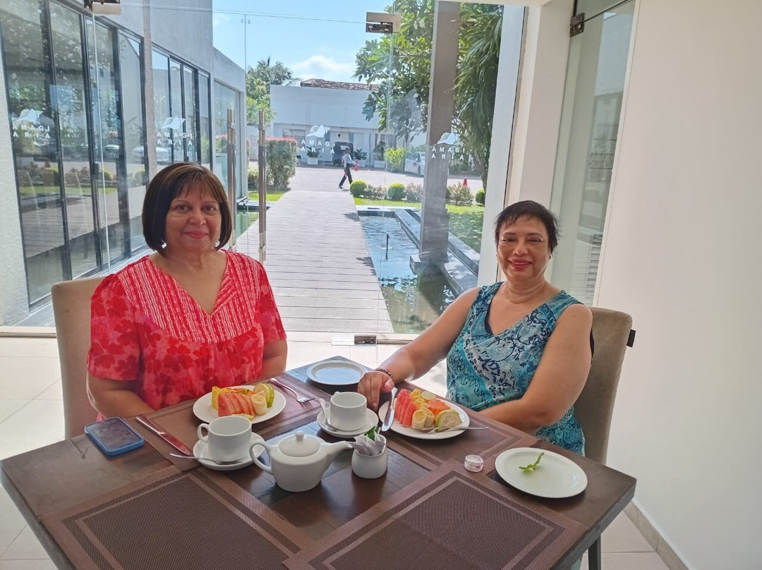 VLanka Travels-斯里贾亚瓦德纳普拉必去景点