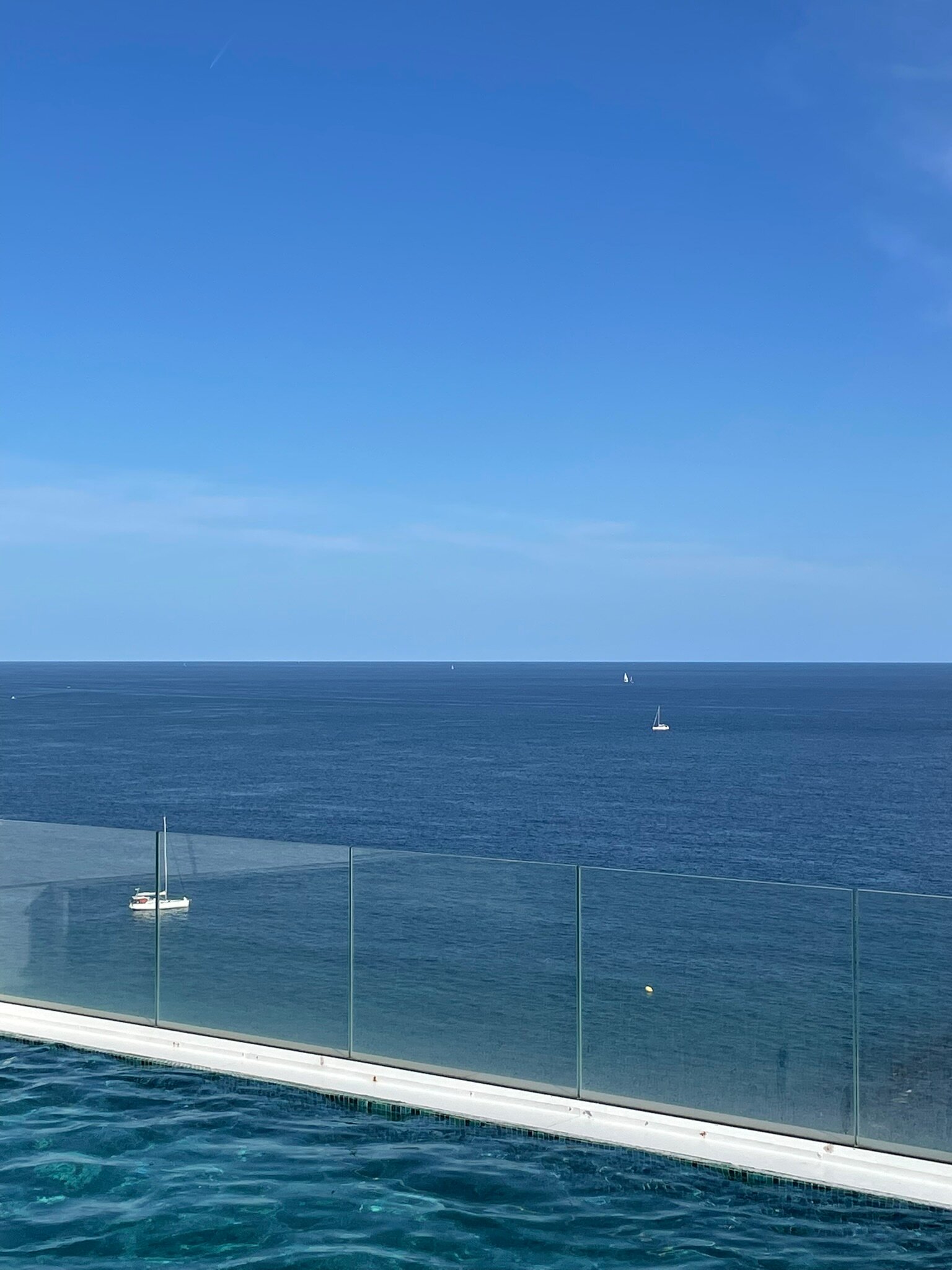 Hotel Marina Badalona-泳池