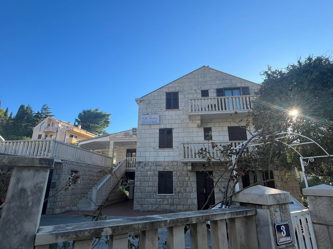 Villa Radovic主图