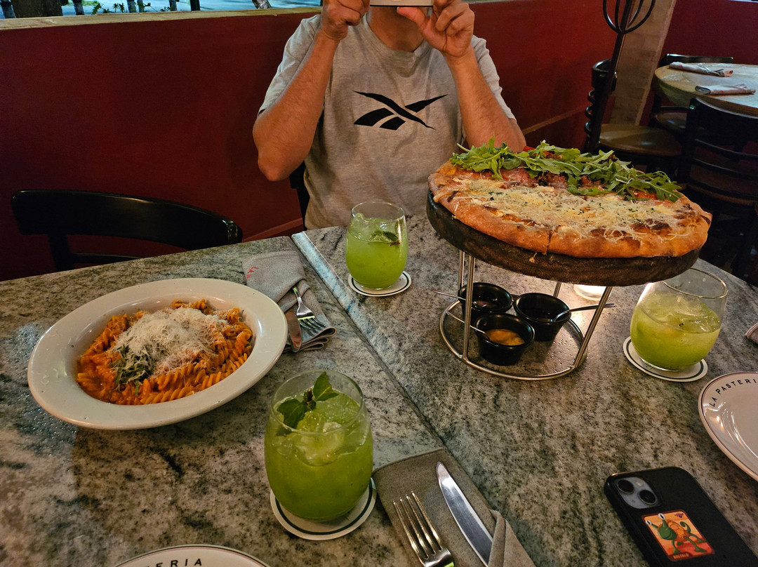 La Pasteria López Cotilla