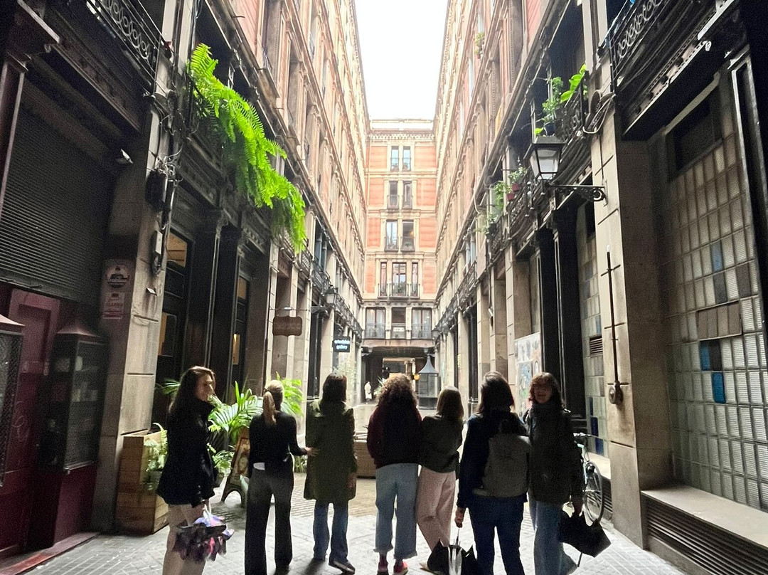 Guia de Turismo Brasileiro em Barcelona-巴塞罗那必去景点