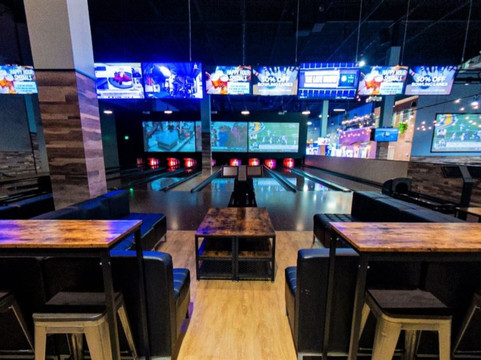 Stratosphere Social-Eldersburg必去景点