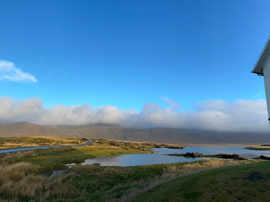 布迪尔酒店主图